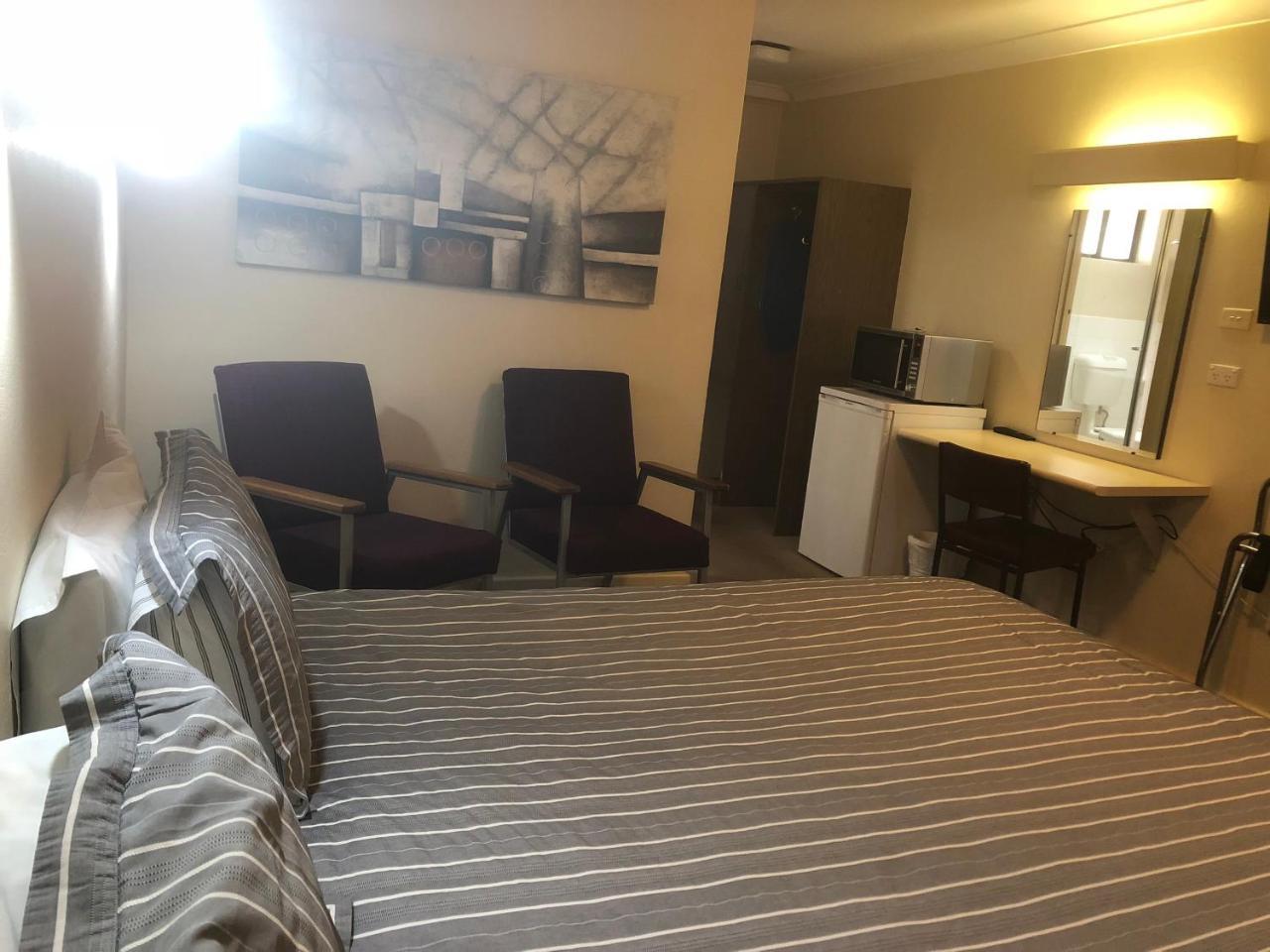Anna Bella Motel Glen Innes Exterior foto