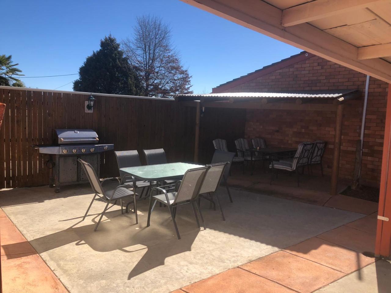 Anna Bella Motel Glen Innes Exterior foto